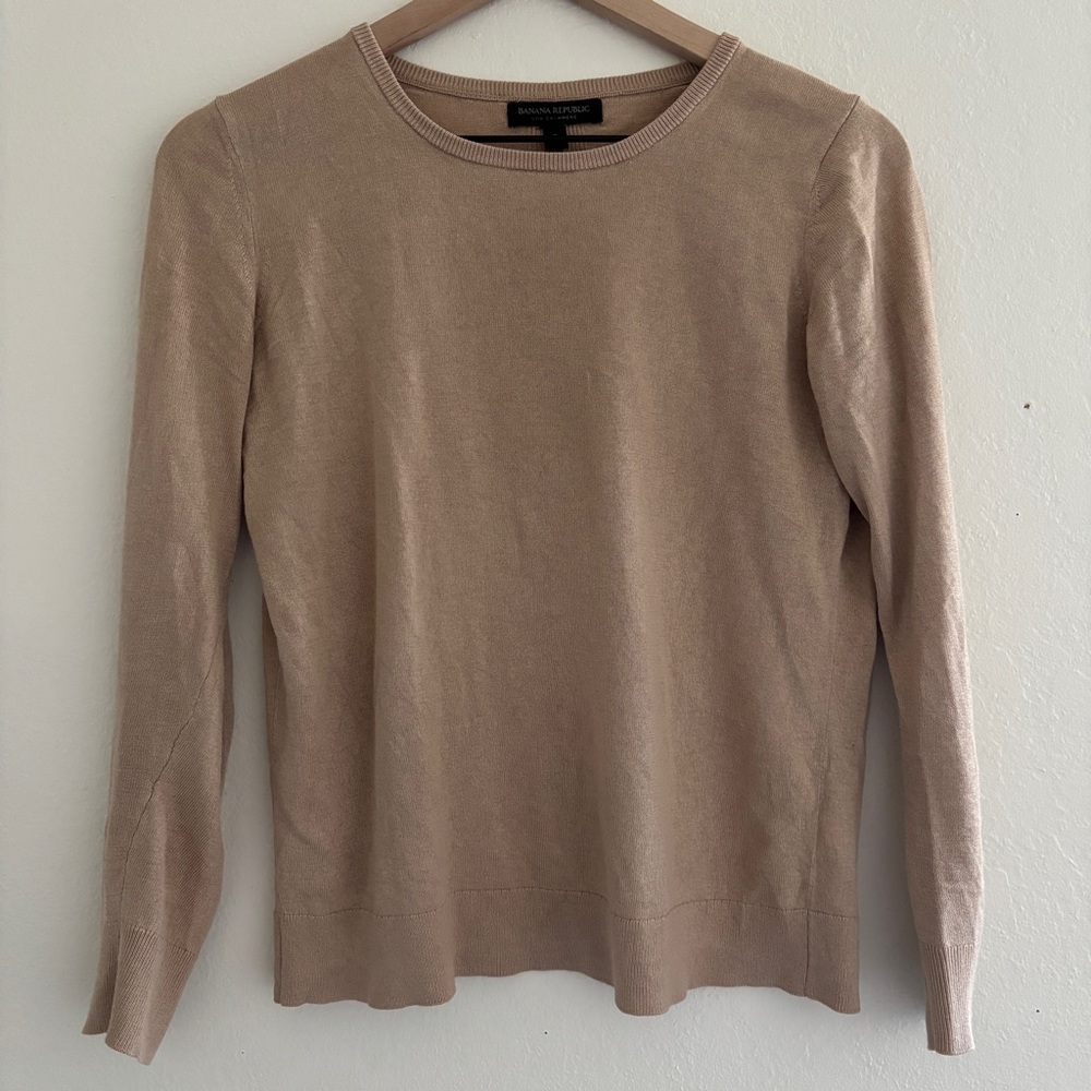 Banana Republic Light Taupe Silk-Cashmere Crewneck